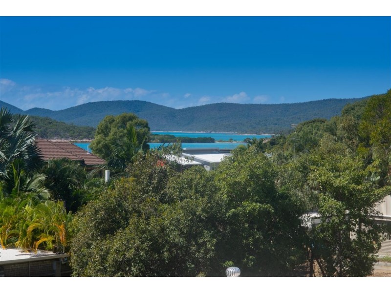 5 Rattray Avenue, Hideaway Bay QLD 4800