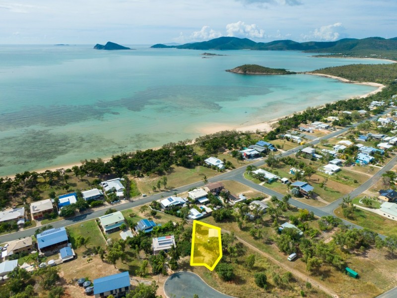 5 Rattray Avenue, Hideaway Bay QLD 4800