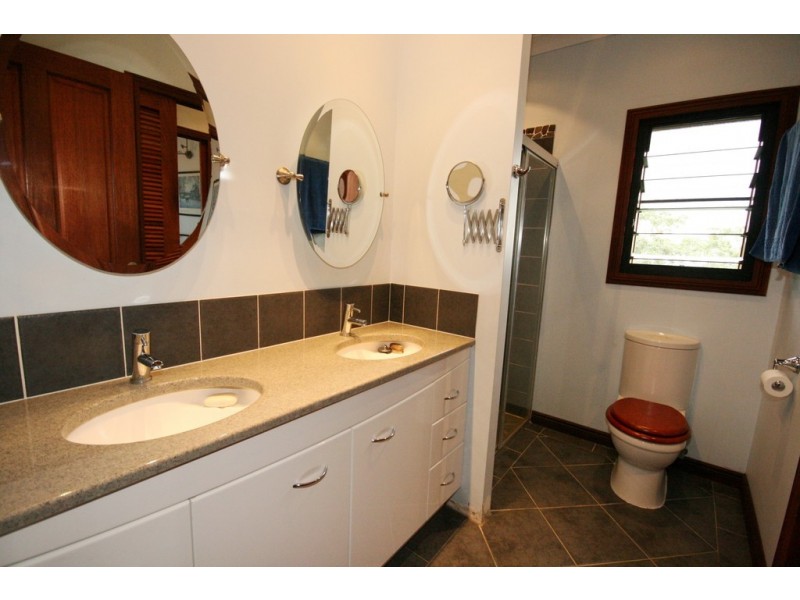 36 Pepperberry Lane, Cannon Valley QLD 4800