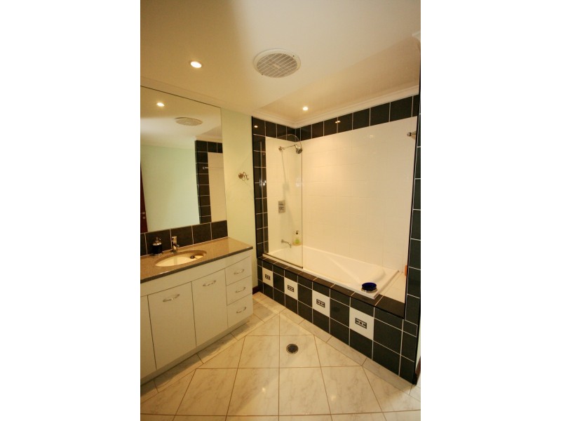 36 Pepperberry Lane, Cannon Valley QLD 4800