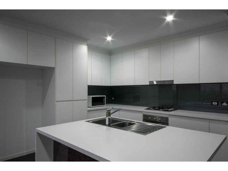 4 Flinders Court, Cannonvale QLD 4802