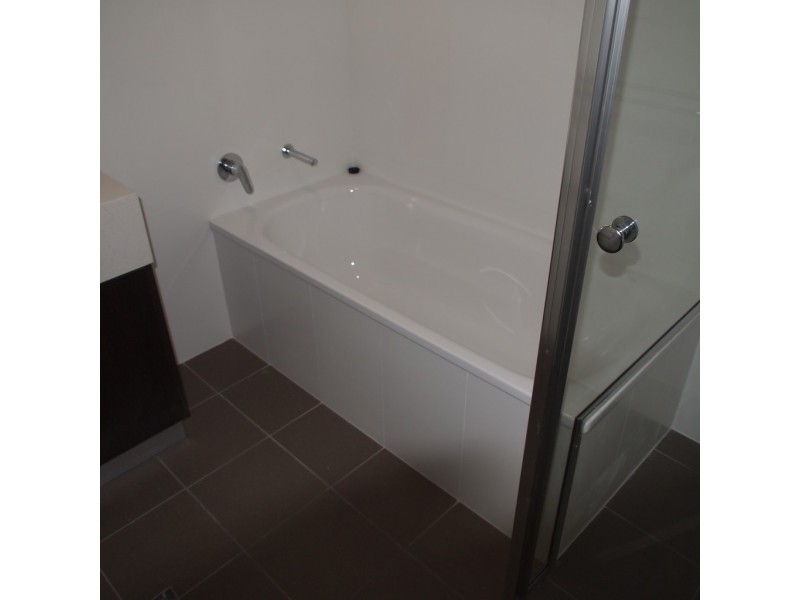 1/47 Endeavour Circuit, Cannonvale QLD 4802
