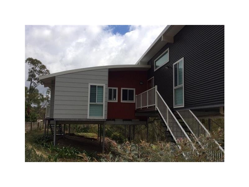 10/13 Border Drive, Cannonvale QLD 4802