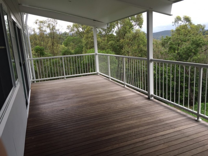 10/13 Border Drive, Cannonvale QLD 4802