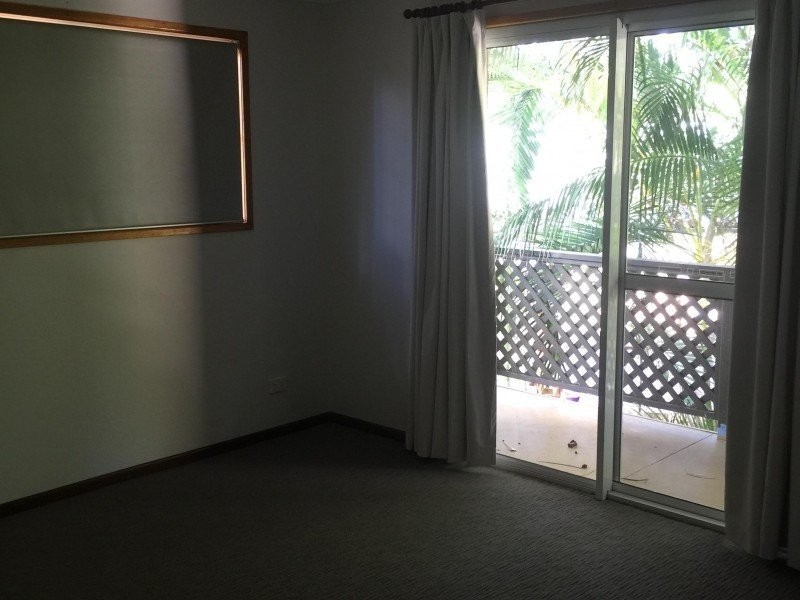 21 Grace Avenue, Cannonvale QLD 4802