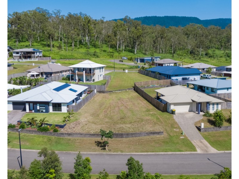Lot 6 Spyglass Road, Cannonvale QLD 4802