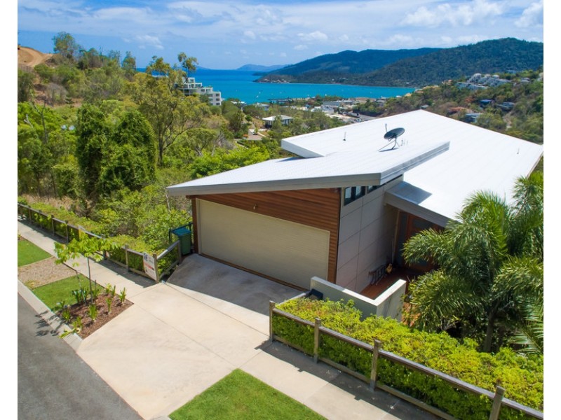 13 Cumberland Court, Airlie Beach QLD 4802