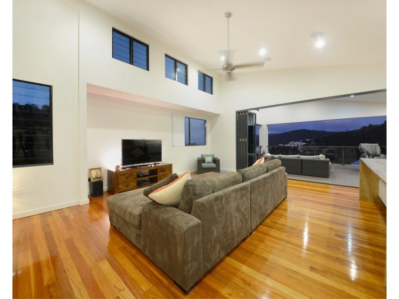 13 Cumberland Court, Airlie Beach QLD 4802