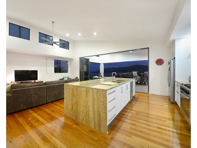 13 Cumberland Court, Airlie Beach QLD 4802