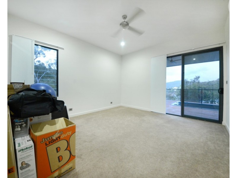 13 Cumberland Court, Airlie Beach QLD 4802