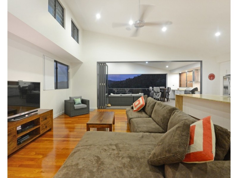 13 Cumberland Court, Airlie Beach QLD 4802