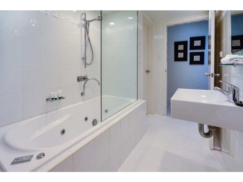 007 LAGOON LODGE, Hamilton Island QLD 4803