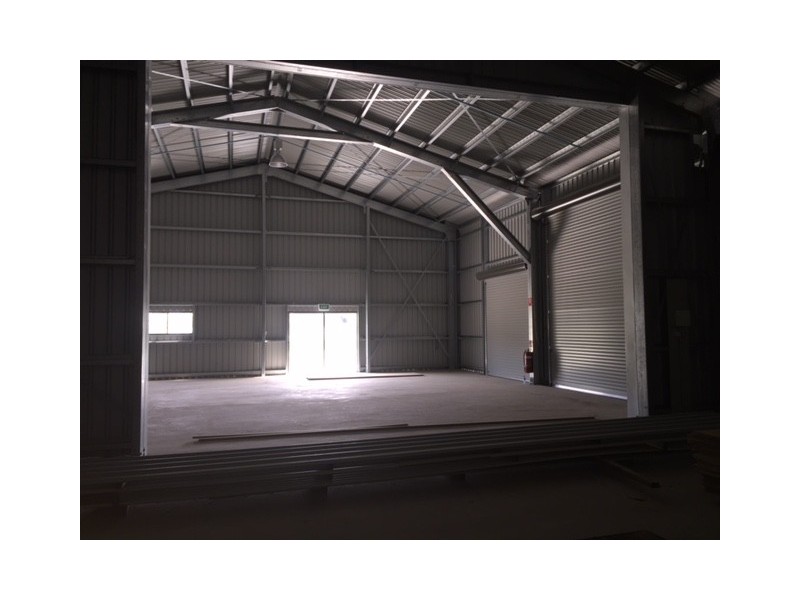 8 and 9/54 Carlo Drive, Cannonvale QLD 4802