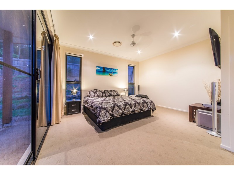 8 Armada Crescent, Jubilee Pocket QLD 4802