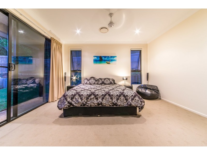 8 Armada Crescent, Jubilee Pocket QLD 4802