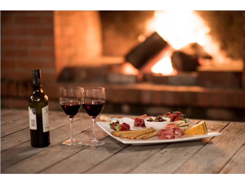 3 Hallam Street, Cannonvale QLD 4802