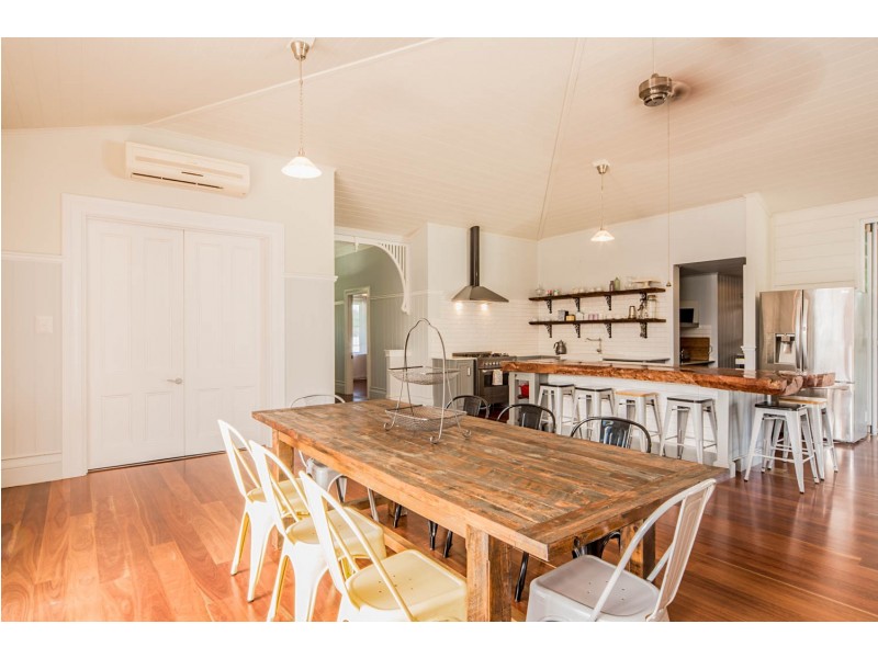 3 Hallam Street, Cannonvale QLD 4802