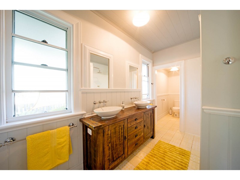 3 Hallam Street, Cannonvale QLD 4802