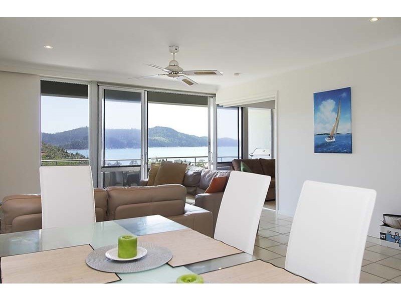 206/2 Marina Drive, Poinciana Lodge, Hamilton Island QLD 4803