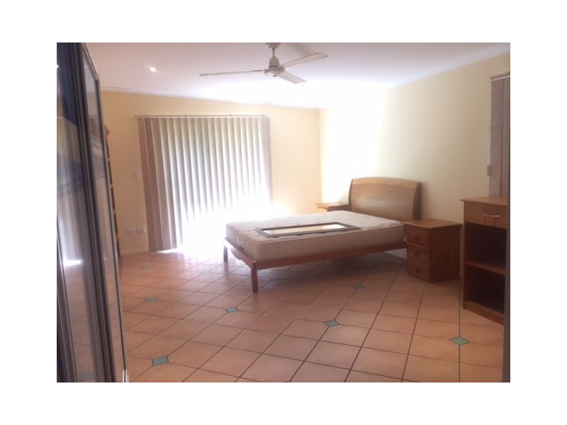 9 Muruk Crescent, Jubilee Pocket QLD 4802