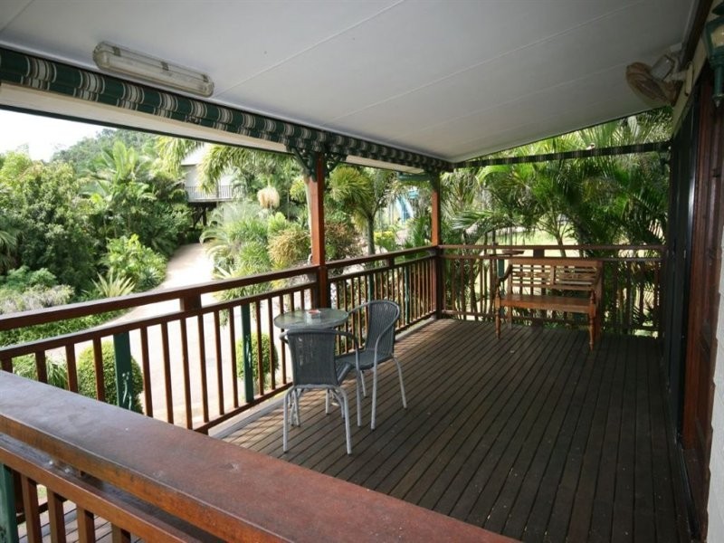 8 Gregory Court, Cannonvale QLD 4802