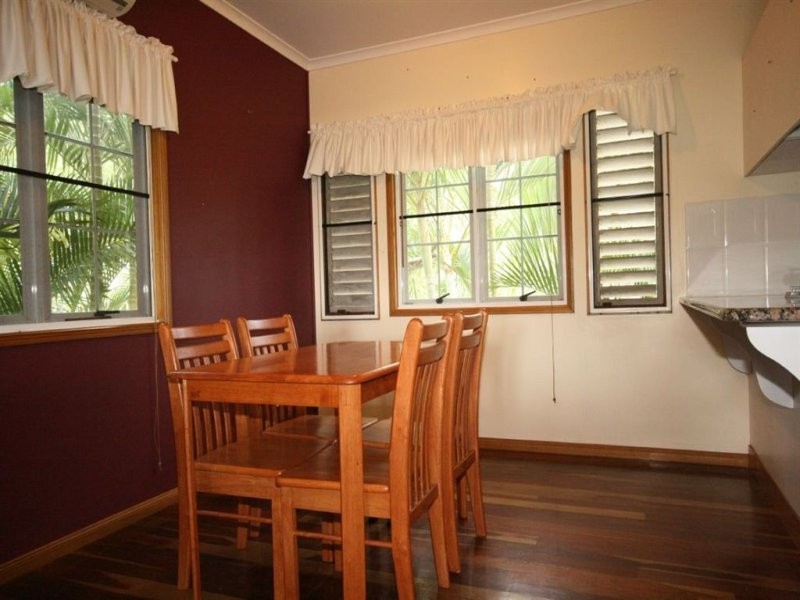 8 Gregory Court, Cannonvale QLD 4802