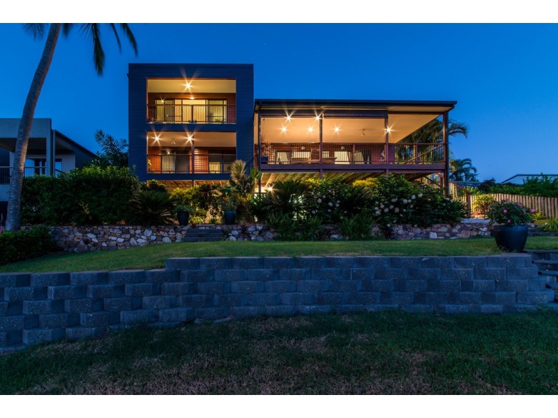 46 Harbour Avenue, Shute Harbour QLD 4802