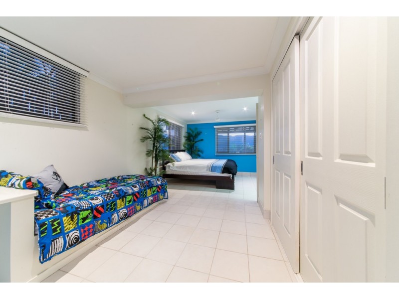 46 Harbour Avenue, Shute Harbour QLD 4802