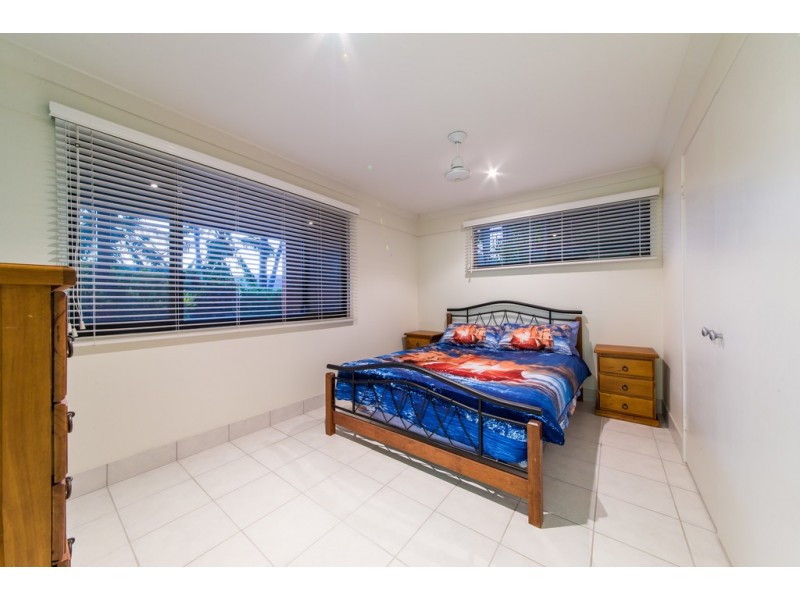 46 Harbour Avenue, Shute Harbour QLD 4802
