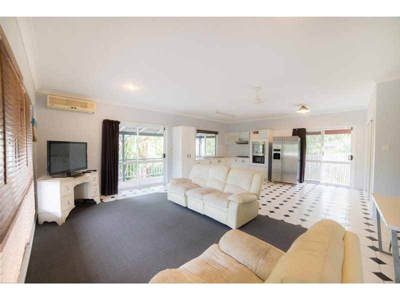 48 Macarthur Drive, Cannonvale QLD 4802