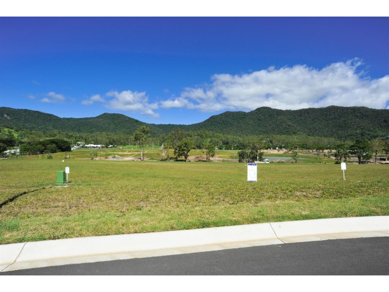 14 Masthead Road, Cannonvale QLD 4802