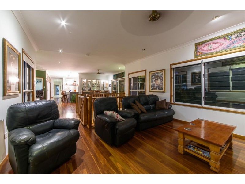 7 Gregory Court, Cannonvale QLD 4802