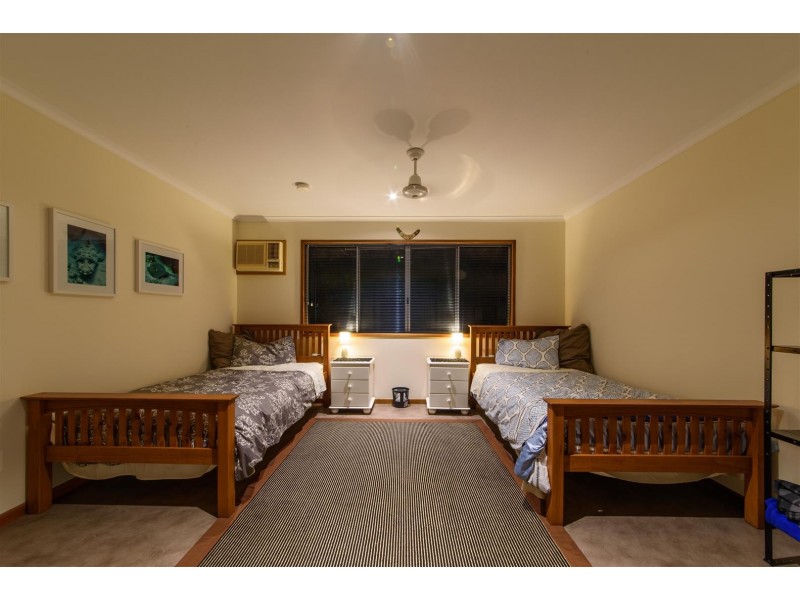 7 Gregory Court, Cannonvale QLD 4802