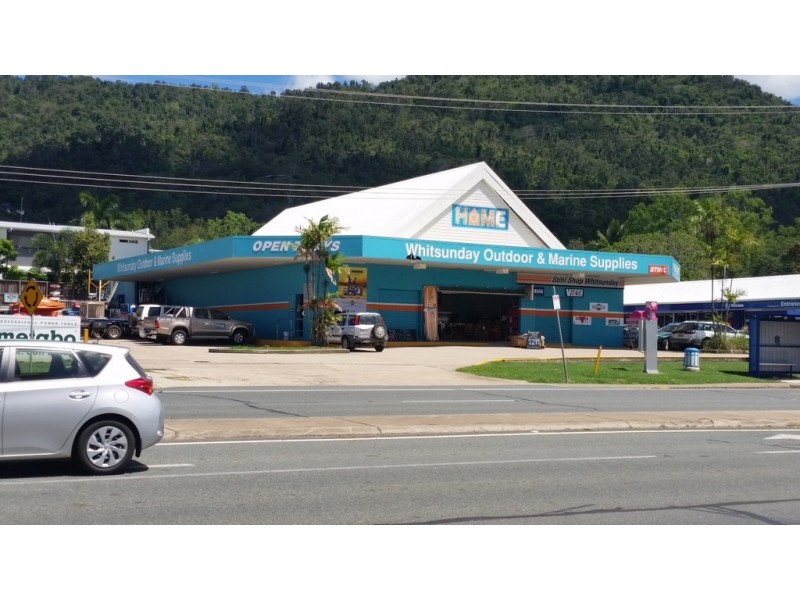 2/106 Shute Harbour Road, Cannonvale QLD 4802