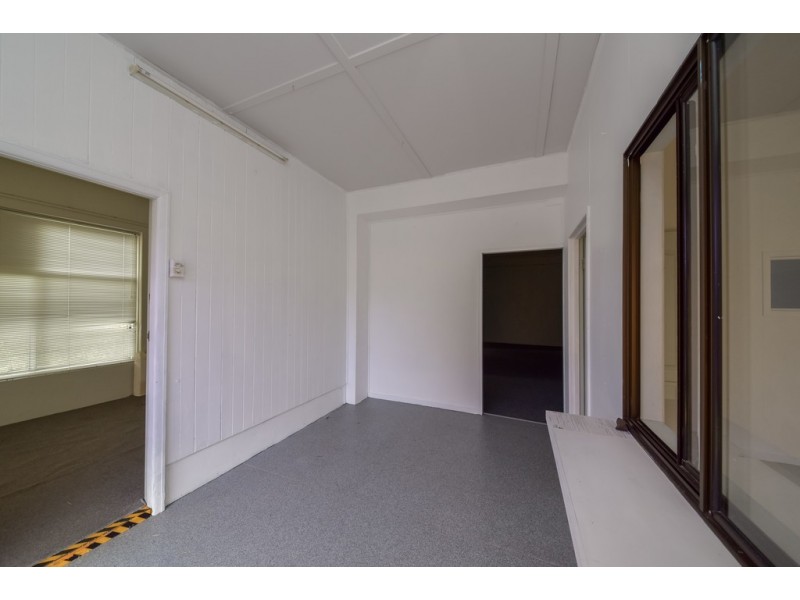 9 Chapman Street, Proserpine QLD 4800