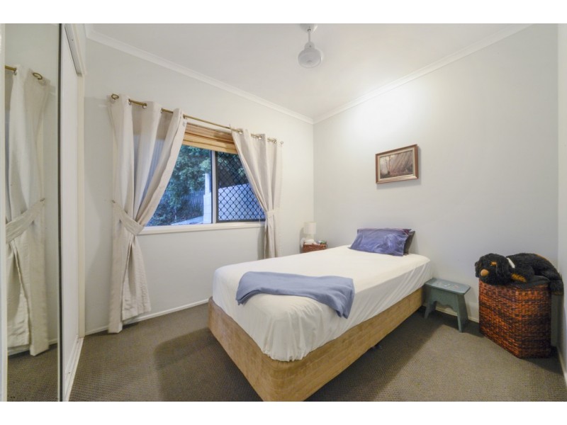 34 Grace Avenue, Cannonvale QLD 4802
