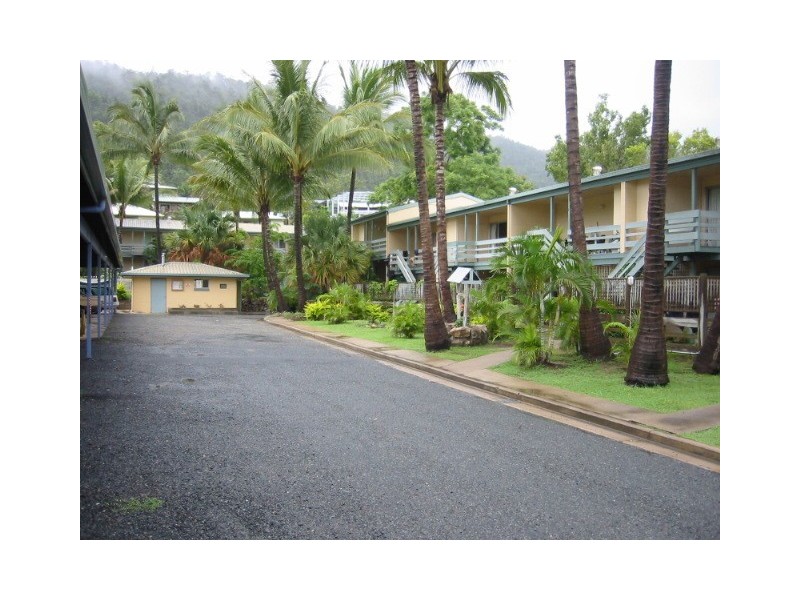 23/6 Saint Martins Lane, Cannonvale QLD 4802