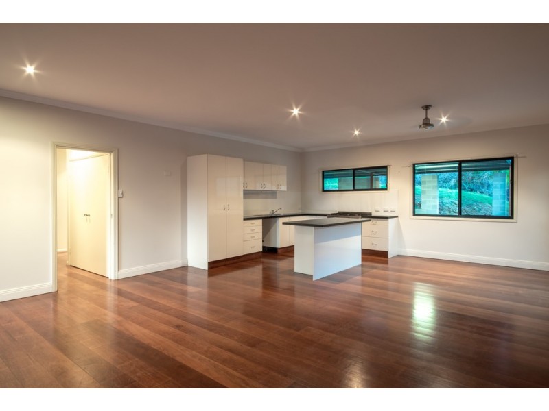 49 Jones Road, Cannonvale QLD 4802