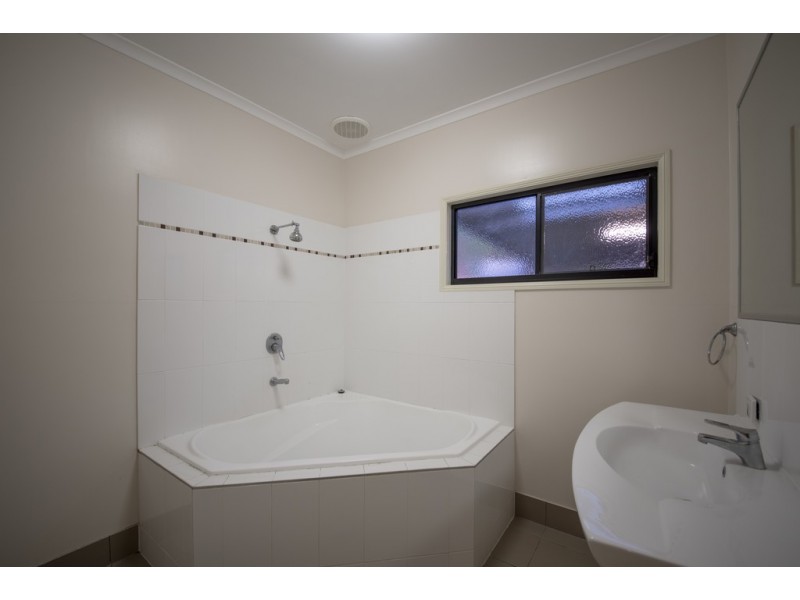 49 Jones Road, Cannonvale QLD 4802