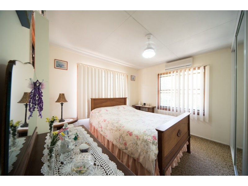 12 O’Hanlon Crescent, Mount Julian QLD 4800