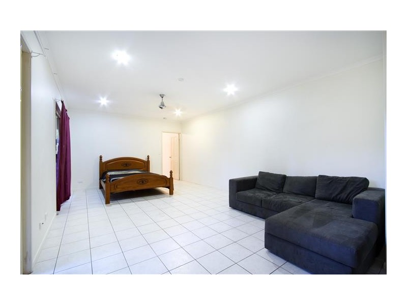 10 Panoramic Court, Cannonvale QLD 4802