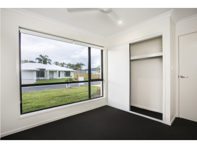 79 Macarthur Drive, Cannonvale QLD 4802