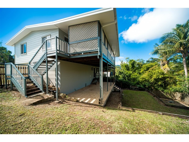 23 Lamond Street, Airlie Beach QLD 4802