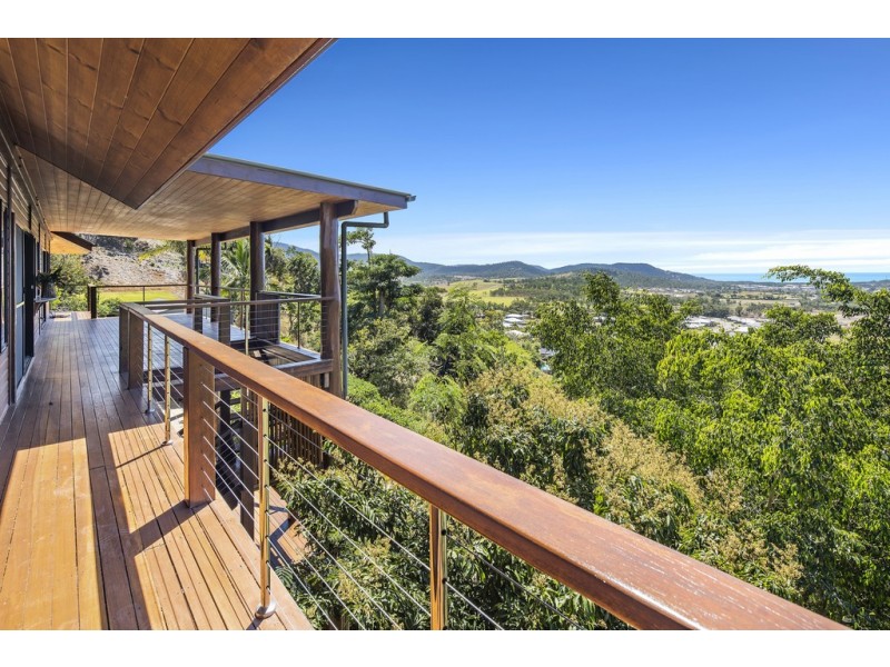 39 Pepperberry Lane, Cannon Valley QLD 4800