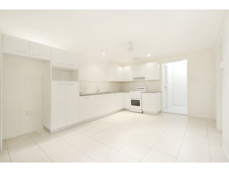 10/20 Pandanus Drive, Cannonvale QLD 4802