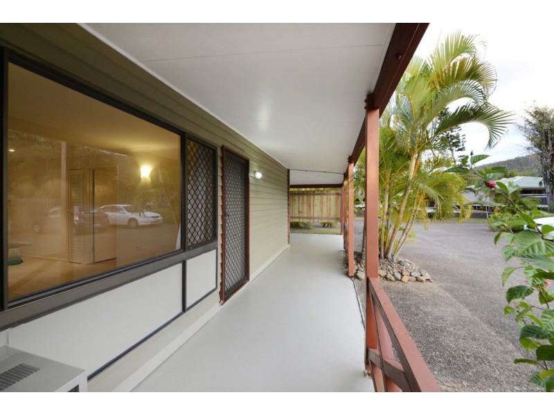 10/20 Pandanus Drive, Cannonvale QLD 4802