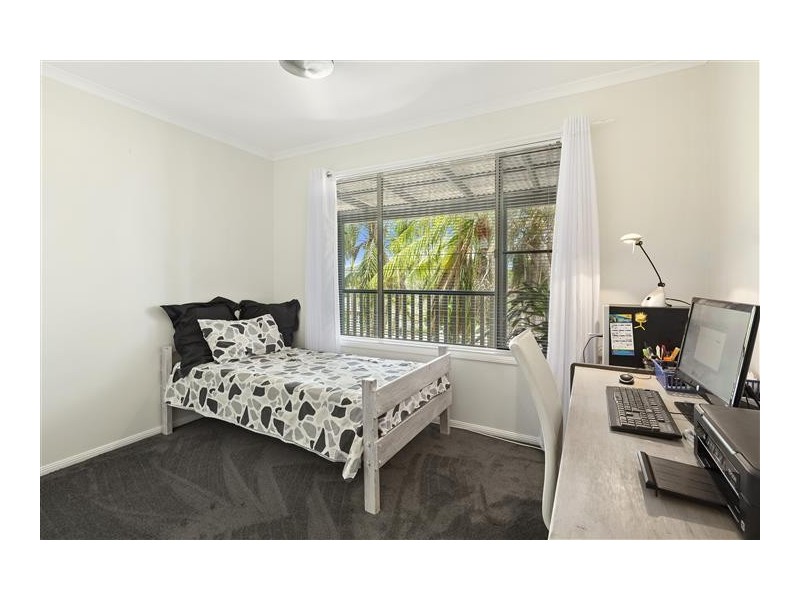 2 Hamilton Avenue, Cannonvale QLD 4802