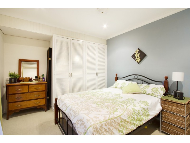 8 Adina Street, Cannonvale QLD 4802