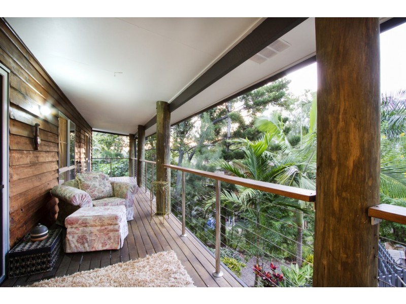 8 Adina Street, Cannonvale QLD 4802