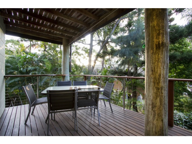 8 Adina Street, Cannonvale QLD 4802